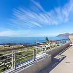 Harbour Facing Penthouse