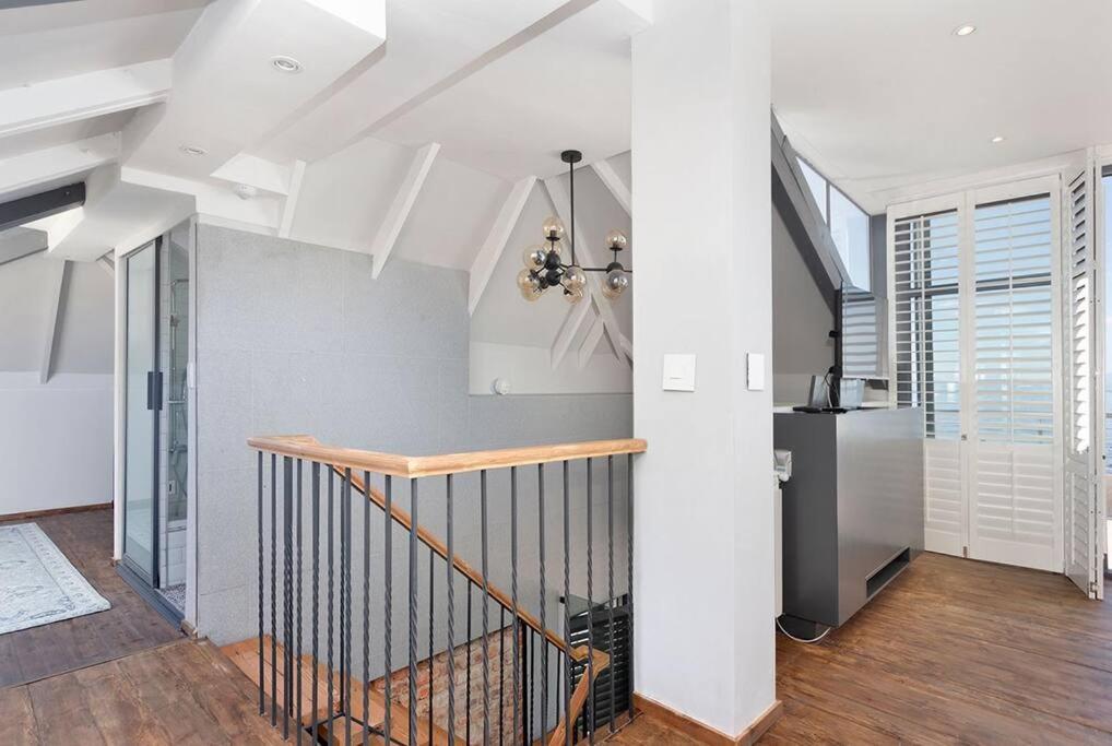 Harbour Facing Penthouse Appartement