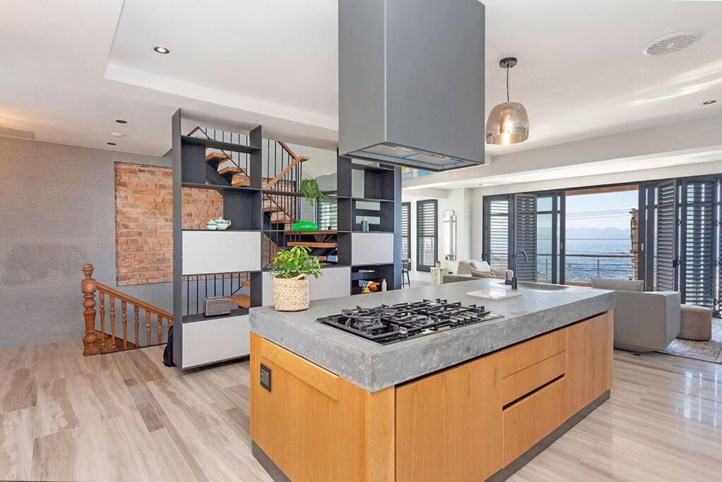Harbour Facing Penthouse Appartement *